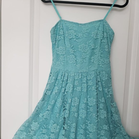GARAGE SKY BLUE DRESS - Picture 1 of 3
